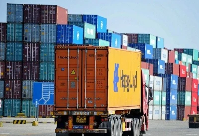 Tři oddělení, která jsou relevantní pro výrobu, spotřebu, import a export, ma...